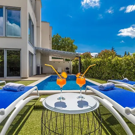 Antonela * מאלינסקה